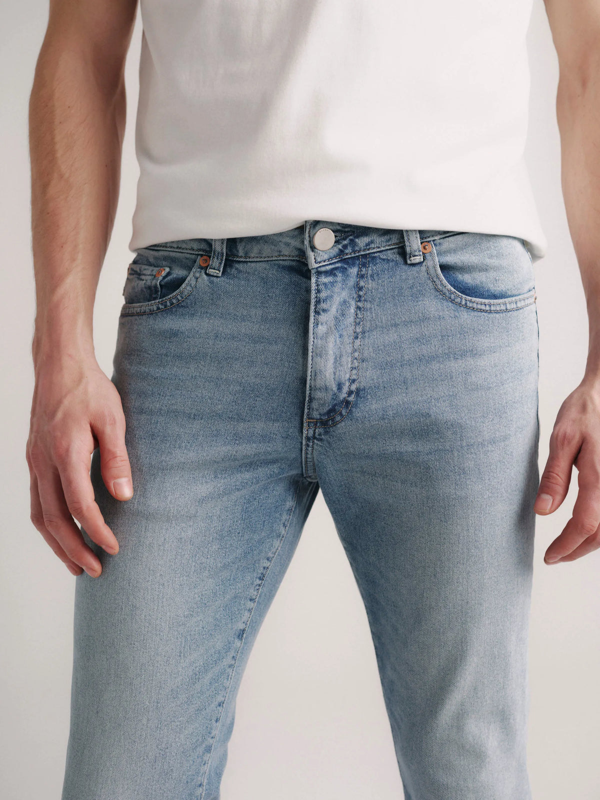Aged Mid (Mid Indigo)
