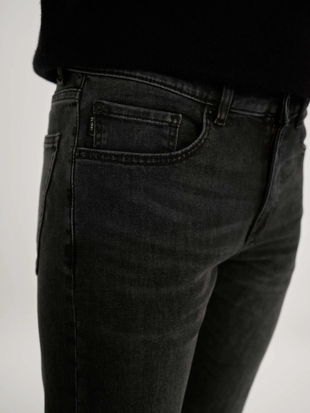 Sable (Washed Black)